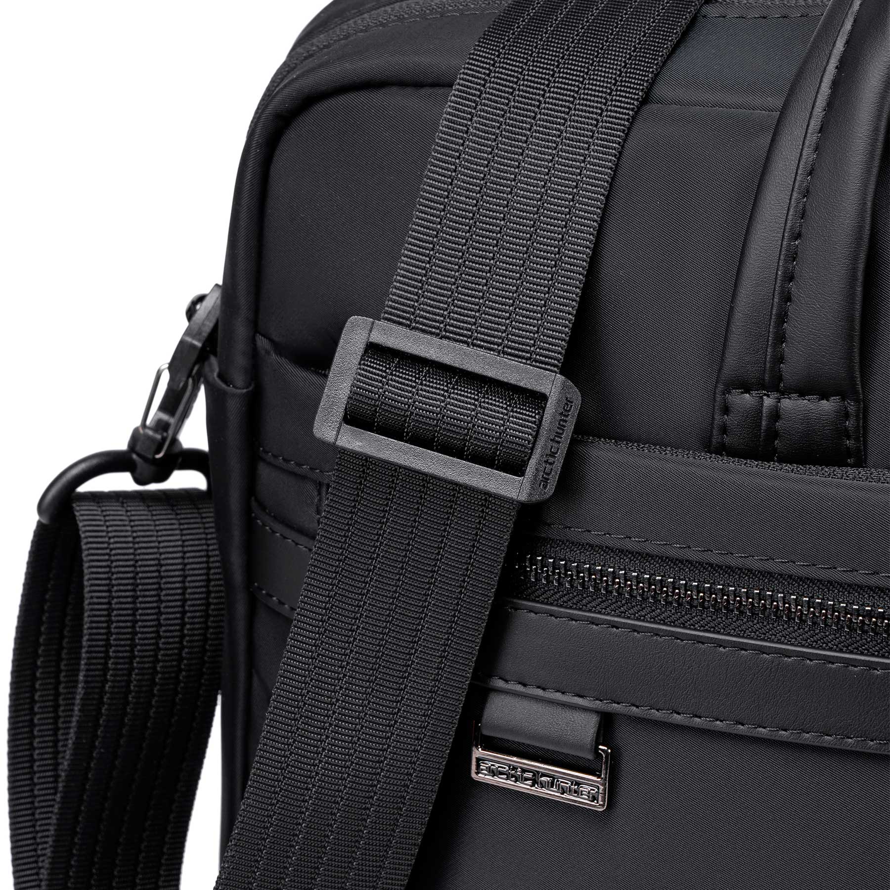 Maletin Arctic Hunter GWB00849